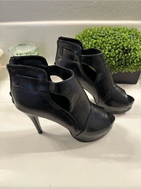Women's Black Peep-Toe Heel Booties